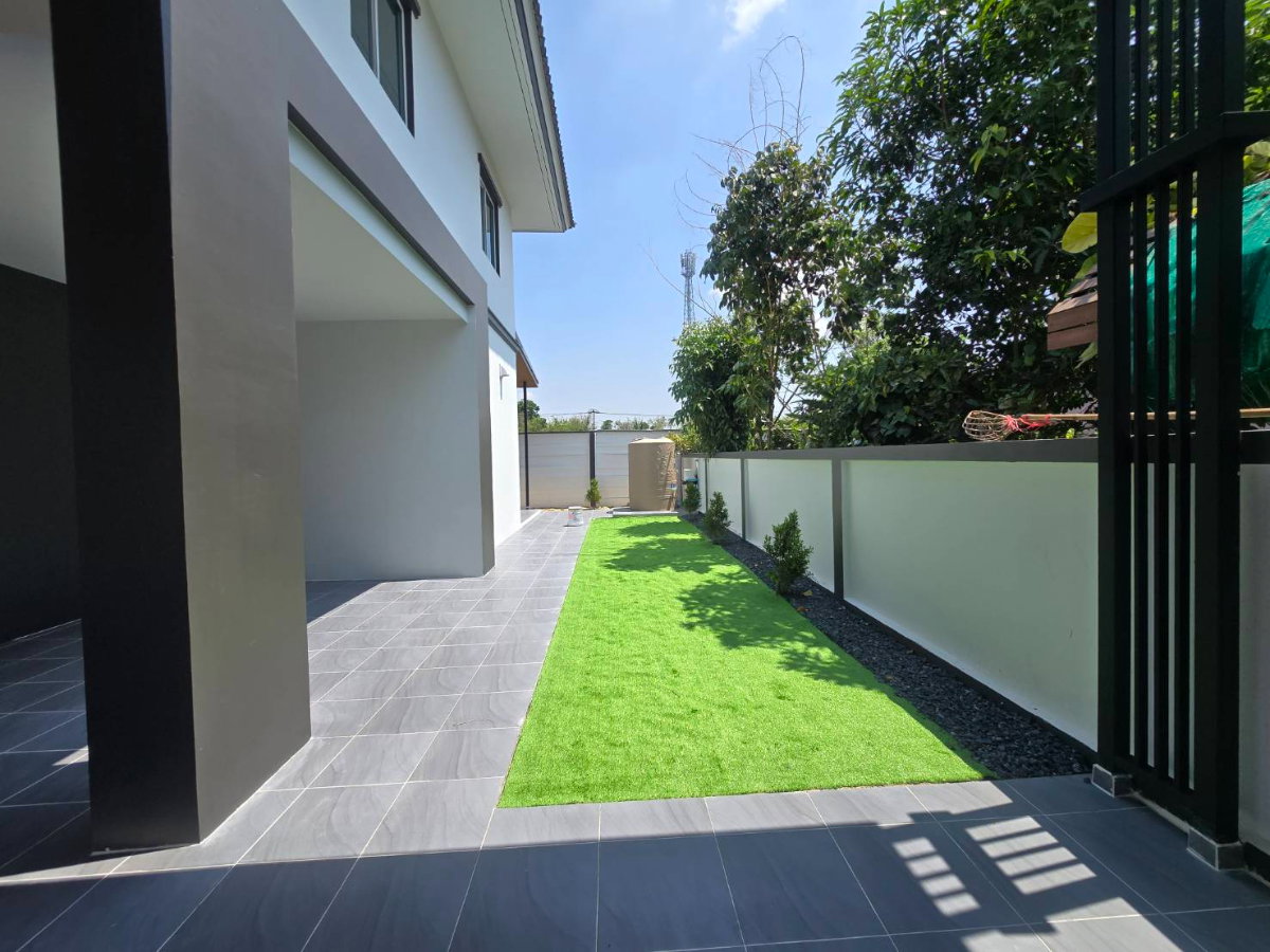 รูป บ้านเดี่ยวหลังใหญ่ กว้างมาก รีโนเวทใหม่ หมู่บ้าน The Extenso 2 (ดิ เอ็กซ์เทนโซ) ประชาสำราญ-หนองจอก แต่งเฟอร์นิเจอร์สวย พร้อมอยู่ - รูปที่ 6/44