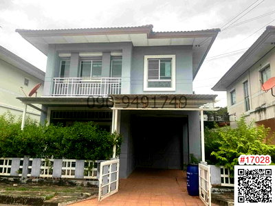 Houses for sale Bangkok : Single house for sale in Phromphat 1 Village, Khlong Sam Wa, near Satit Phatthana School.