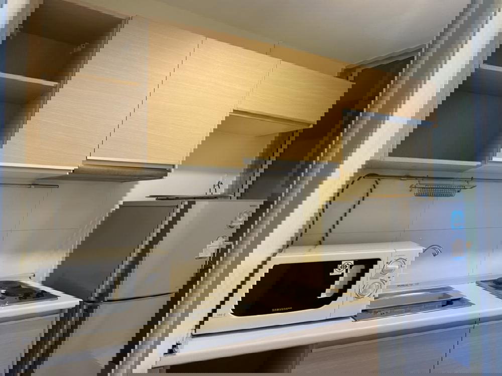 รูป CD261/ปล่อยเช่า Rhythm Ratchada ติด MRT รัชดาภิเษก ห้องสวยวิวสระว่ายน้ำ พร้อมเข้าอยู่ทันที - รูปที่ 9/27