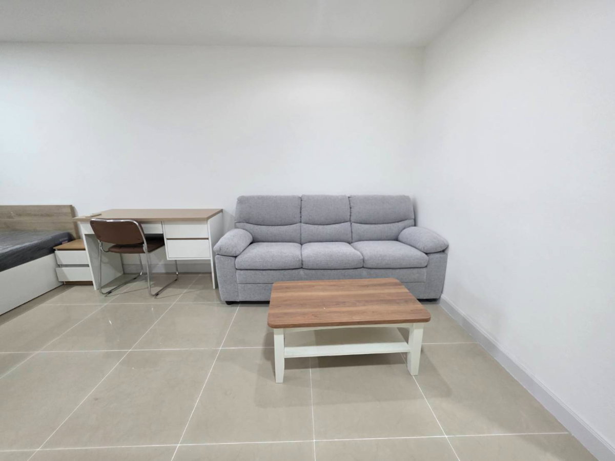 รูป ให้เช่าคอนโด รีเจนท์ โฮม 3 พหลโยธิน 57 ห้องทำใหม่ Tel.0999983897 - รูปที่ 6/18