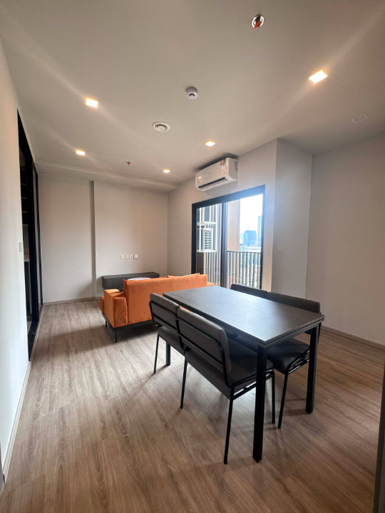 รูป ให้เช่าคอนโด Metris District Ladprao (Pet Friendly) 2 bed ตกแต่งครบพร้อมเข้าอยู่ ใกล้สถานี interchange MRT พหลโยธิน และ BTS ลาดพร้าว-RC002524 - รูปที่ 9/9