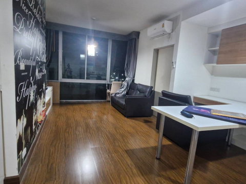 🏢✨ Condo for Rent: The Irish Rama 9 - Srinakarin ✨🏢