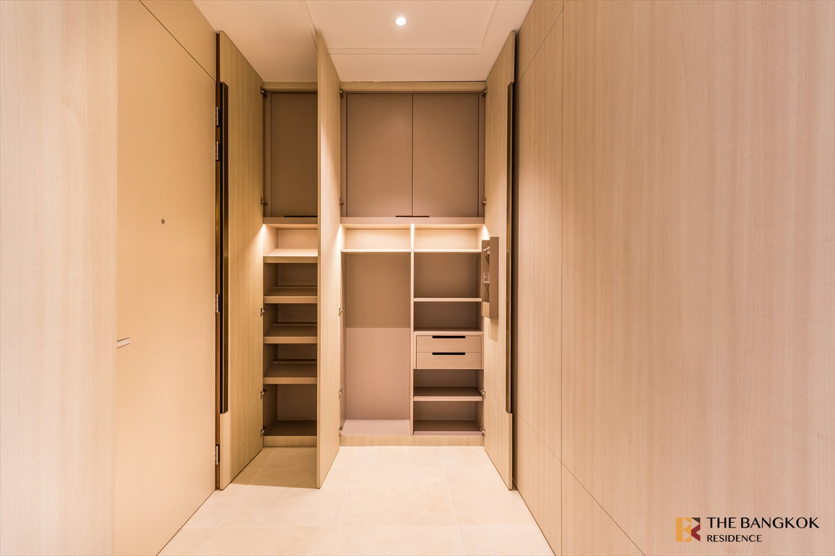 รูป 💎 ขายคอนโดหรูใจกลางเมือง! Baan Sindhorn ห้องสวย พร้อมอยู่ Ultra-Privacy ใกล้ BTS ชิดลม 🚆 - รูปที่ 12/19