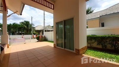 picture 2 Bedroom House for sale at Emerald Hill  1669926 - 15/79