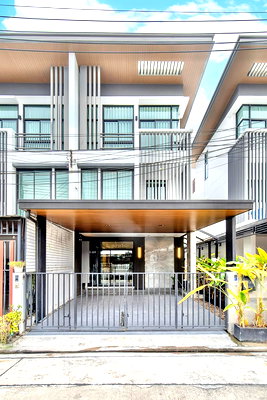 ทาวน์โฮมให้เช่า : ให้เช่า โคซี่ โชคชัย 4 ซอย 18 (Cozy Chok Chai 4 Soi 18)