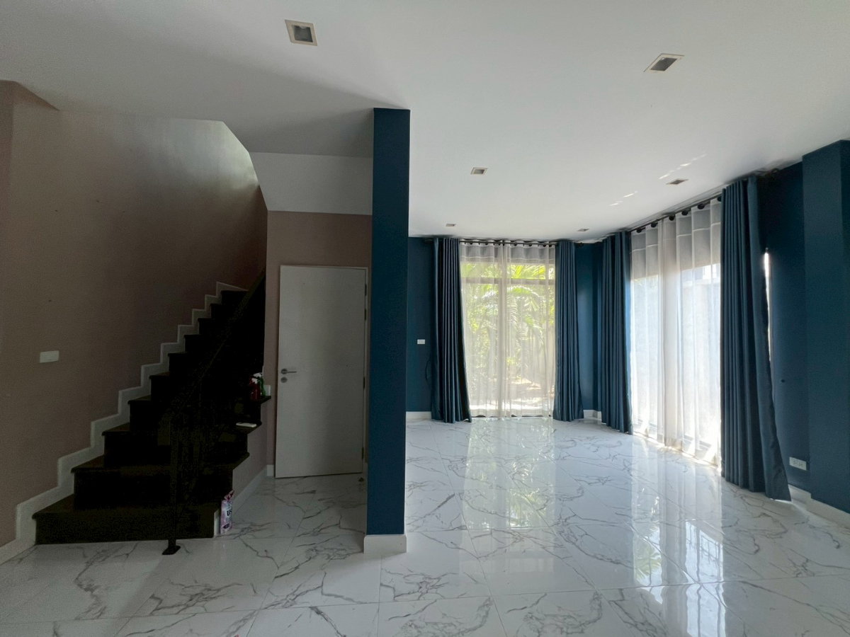 รูป Bangkok Boulevard Srinakarin-Bangna - รูปที่ 3/14