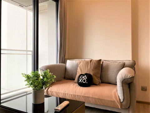 For Rent : THE LINE Phahol – Pradipat (1bed) 26.88 sq.m. 18,000 THB Tel. 0924235675 Cate