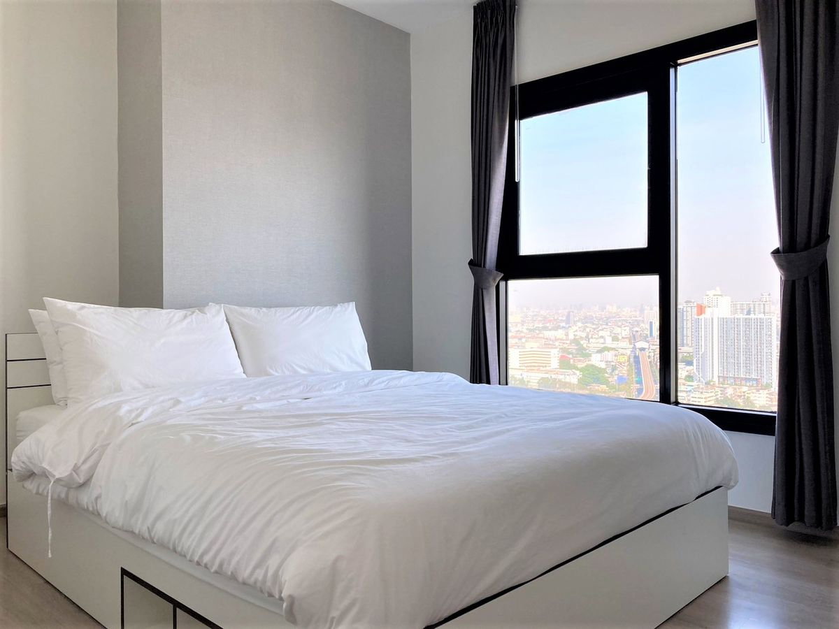 picture For Rent : The Base Phetkasem (2bed) 44.87 sq.m. 20,000 THB Tel. 0924235675 Cate - 1/10