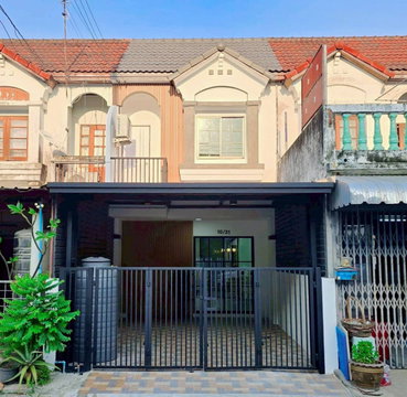 ทาวน์เฮ้าส์ รีโนเวทใหม่ ทำเลดี หมู่บ้านพนาสนธิ์ 1 ถ.เลียบคลองสอง4  คลองสามวา เฟอร์นิเจอร์สวยพร้อมอยูู่