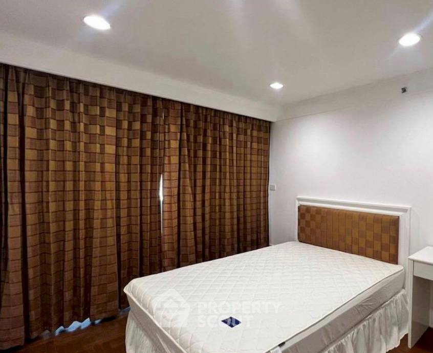 picture 3-BR Condo at Wittayu Complex near BTS Phloen Chit (ID 2781045) - 5/5
