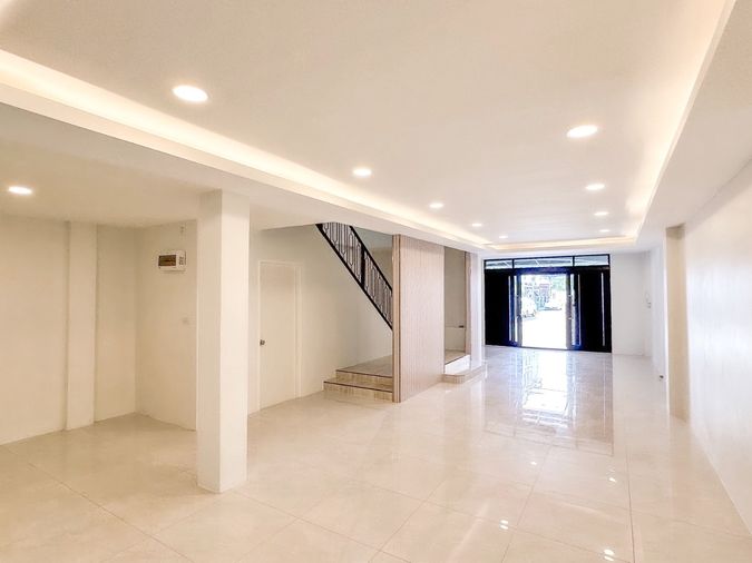 4-bed home office for sale, 260 sqm, 24.1 sq wah, Wang Thonglang