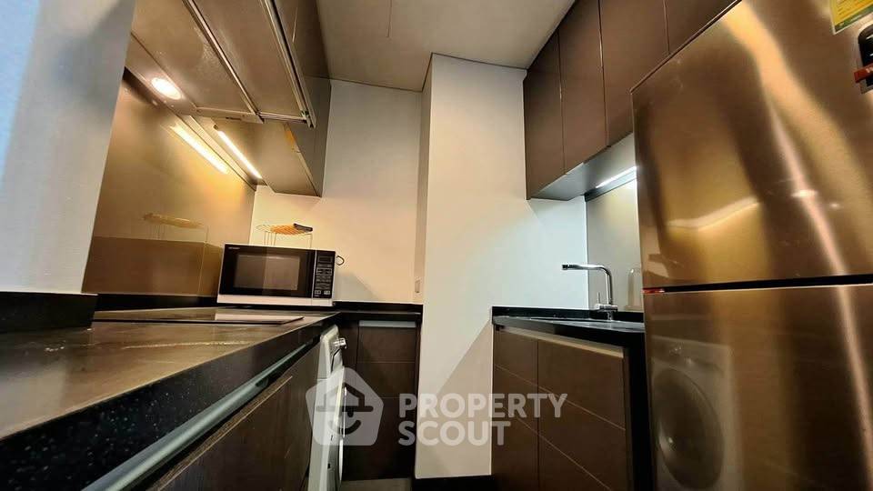 รูป คอนโด 2-ห้องนอน ที่ เดอะ ลุมพินี 24 ใกล้ BTS พร้อมพงษ์ (ID 2378790) - รูปที่ 4/6