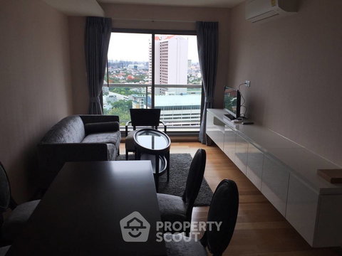2-BR Condo at H Sukhumvit 43 near BTS Phrom Phong (ID 2503774)