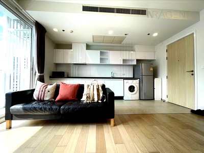 Condos for sale : 🔺 For Sell Condo HQ THONGLOR Building 1, Floor 28,1 bed room, Room size 43 sqm