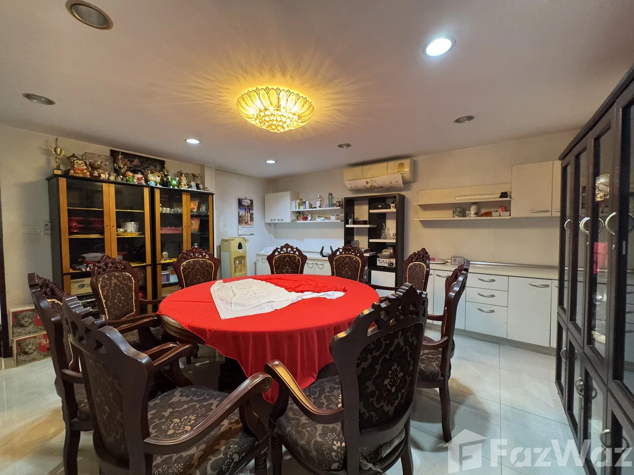 รูป ขาย บ้านเดี่ยว 5 ห้องนอน ในโครงการ หมู่บ้านธวัชพงศ์ 6156240 - รูปที่ 8/16