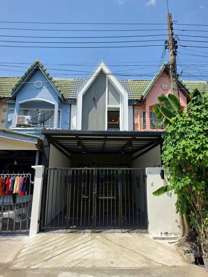 รูป หมู่บ้านตะวันนา ทาวน์เฮ้าส์ 2 ชั้น ตกแต่งใหม่ พร้อมอยู่ ซอยจตุโชติ 12 ใกล้ทางด่วนจตุโชติ สายไหม ออเงิน - รูปที่ 3/30