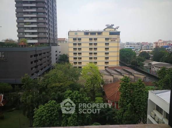 picture 3-BR Condo at Pathumwan Place Condominium near BTS National Stadium (ID 2799813) - 1/15