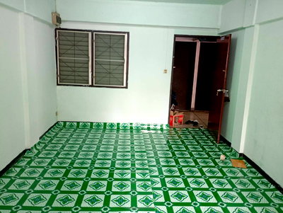 Condos for rent Bangkok : Room for rent! Srithai Condo 1,500 Baht per month