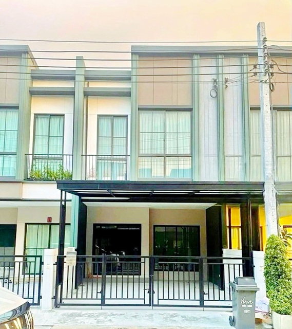 พร้อมเฟอร์ฯ สายไหม-พหลโยธินใกล้สายไหมอเวนิว 800 ม. 28 ตร.ว. บ้านสภาพใหม่กริ้บ ฟังก์ชันลงตัว 2 นอน 2 น้ำ เครื่องใช้ไฟฟ้าครบ ตลาดสายไหม