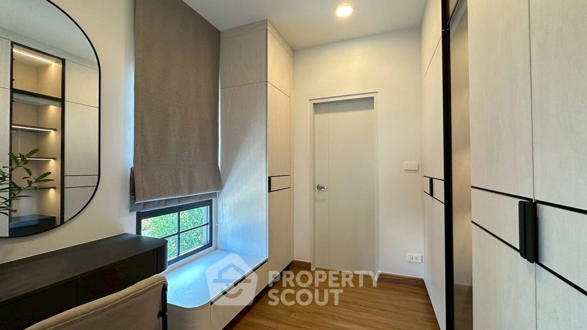 รูป บ้าน 4-ห้องนอน ที่ เซนโทร บางนา กม.7 ใน บางแก้ว (ID 2802499) - รูปที่ 18/29