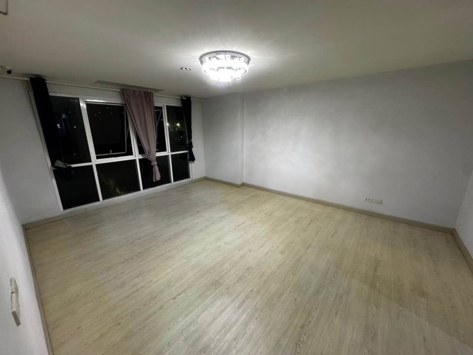 รูป คอนโด Lecosi Ekkamai 28 ให้เช่า ห้อง Family 3 ห้องนอน ขนาดใหญ่ - รูปที่ 13/17