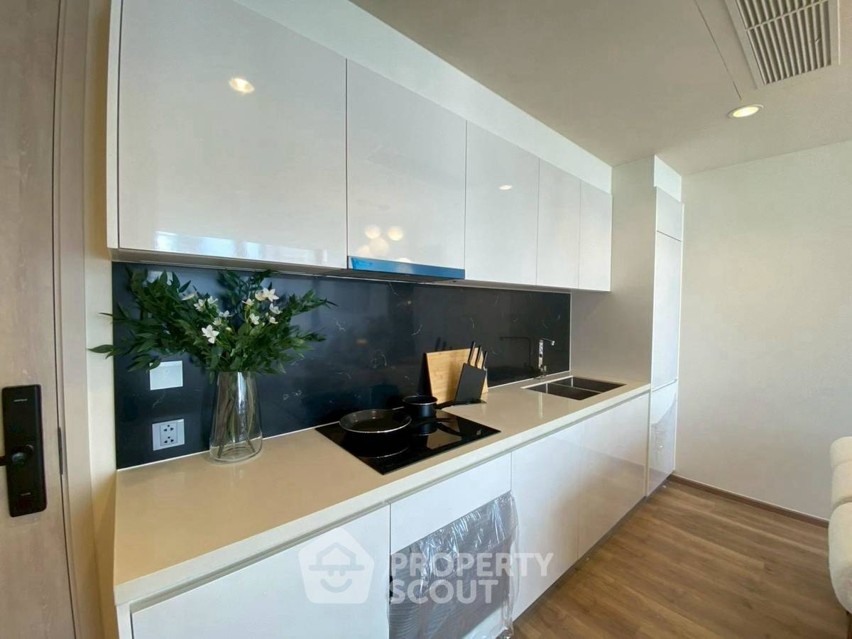 picture 2-BR Condo at Noble Form Thonglor near BTS Thong Lor (ID 2802492) - 9/12