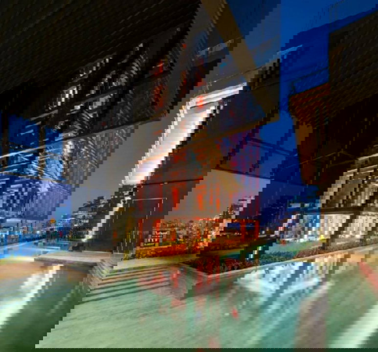 picture Selling Below Appraisal Price! Ashton Silom 1Bedroom - 12/15