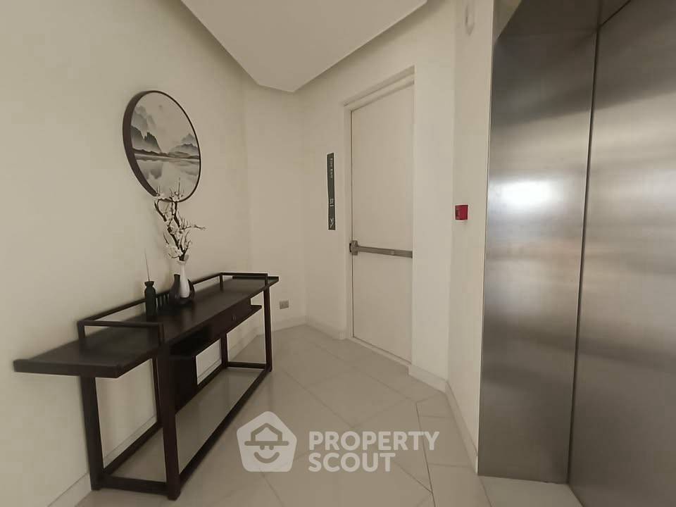 รูป คอนโด 3-ห้องนอน ที่ รีเฟล็คชั่น จอมเทียน บีช พัทยา ใกล้ เมืองพัทยา (ID 2801514) - รูปที่ 8/16