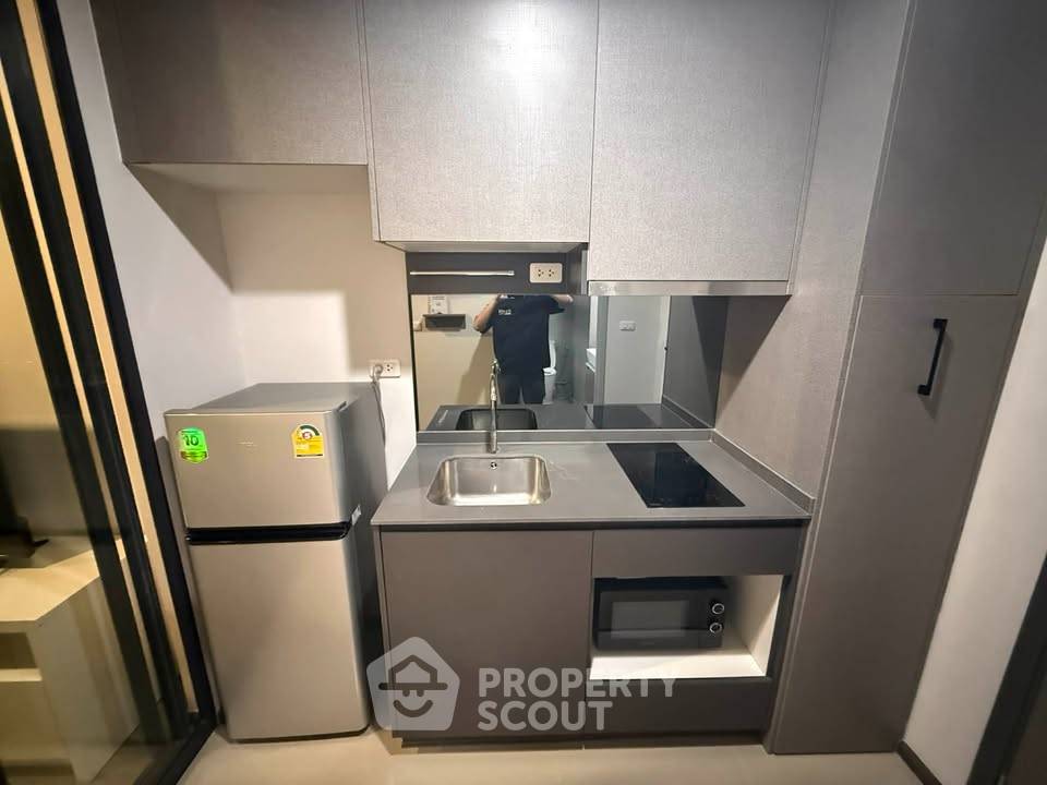 รูป คอนโด 1-ห้องนอน ที่ ไอดีโอ จุฬา - สามย่าน ใกล้ MRT สามย่าน (ID 2799597) - รูปที่ 2/5