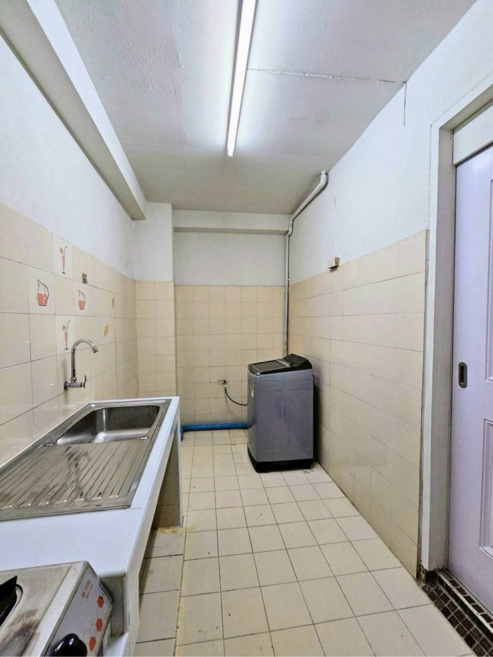 picture House for rent house for rent  - 11/11