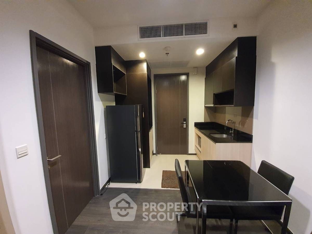 รูป คอนโด 1-ห้องนอน ที่ ดิ เอดจ์ สุขุมวิท 23 ใกล้ MRT สุขุมวิท (ID 2751371) - รูปที่ 2/9