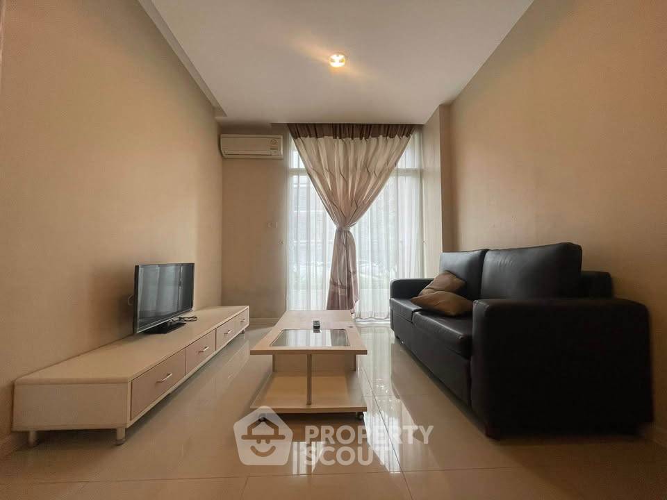 รูป คอนโด 1-ห้องนอน ที่ ซีซี คอนโดมิเนียม 1 (โชคชัยคอนโด) ใกล้ พัทยาตะวันออก (ID 2165159) - รูปที่ 2/6