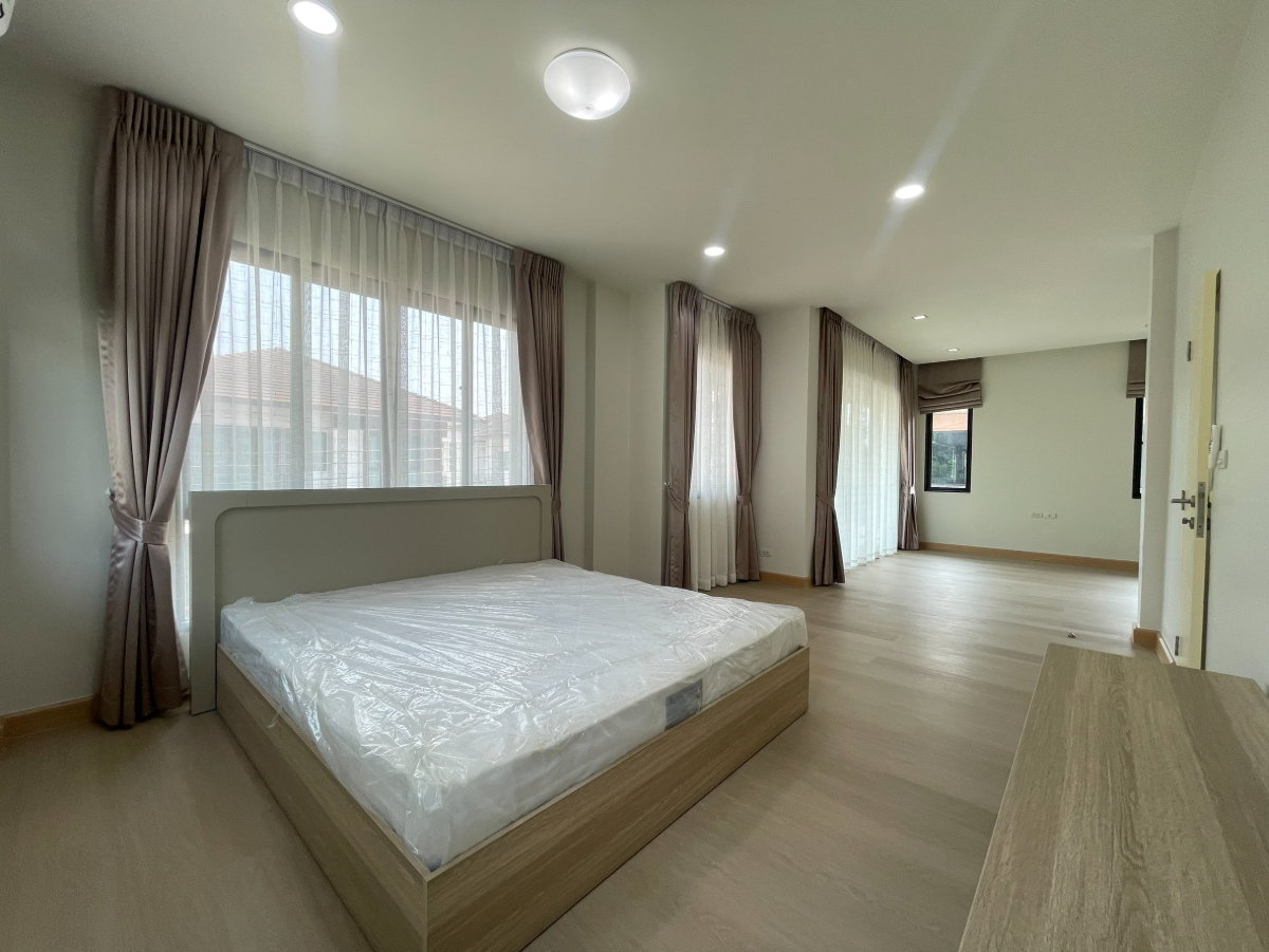 รูป บ้านเดี่ยว เศรษฐสิริ วัชรพล สภาพดี ถูกสุด พร้อมอยู่ - รูปที่ 11/19