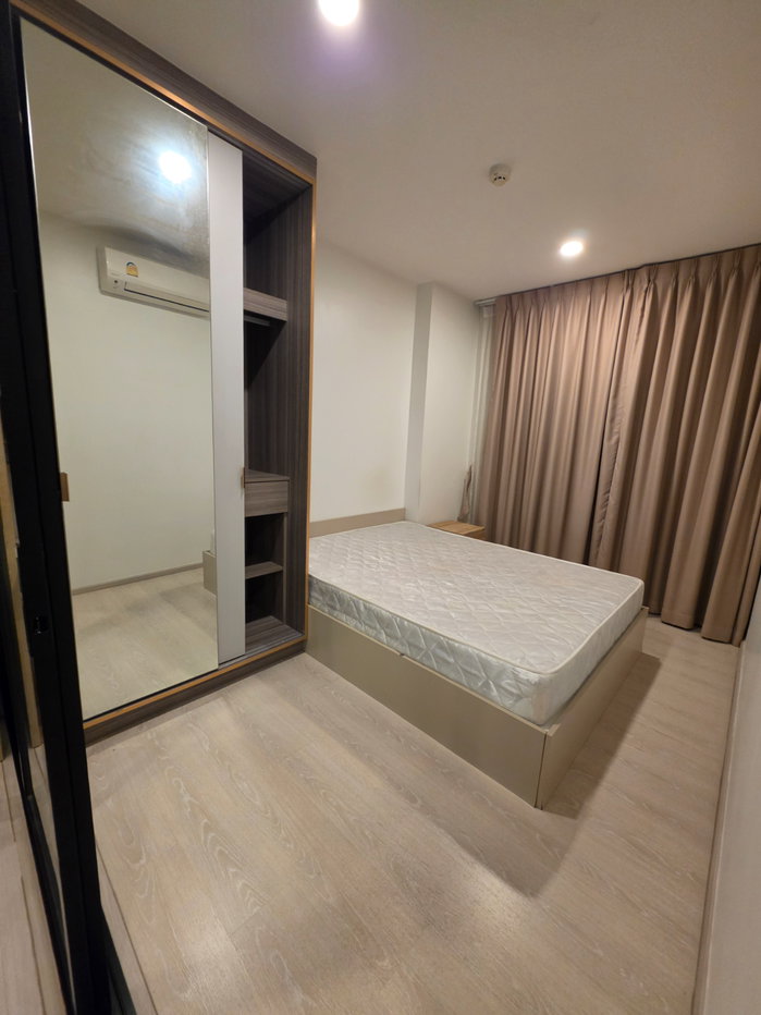 รูป ไนท์​บริดจ์​พหลโยธิน​อินเตอร์​เชนจ์​ ใกล้​บีทีเอสวัดพระศรี - รูปที่ 13/27