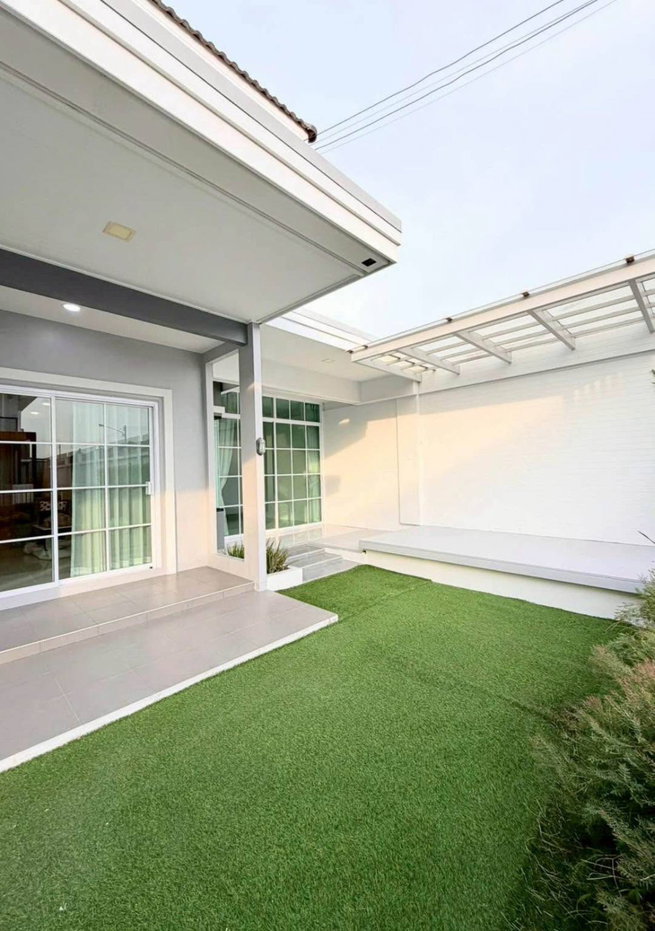 รูป ขายบ้านเดี่ยวสวย หลังริม ม.มณีรินทร์พาร์ค บางพระ ศรีราชา - รูปที่ 17/20
