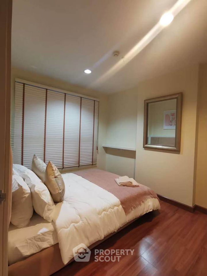 picture 2-BR Condo at The Crest Phahonyothin 11 near BTS Ari (ID 2801491) - 5/9