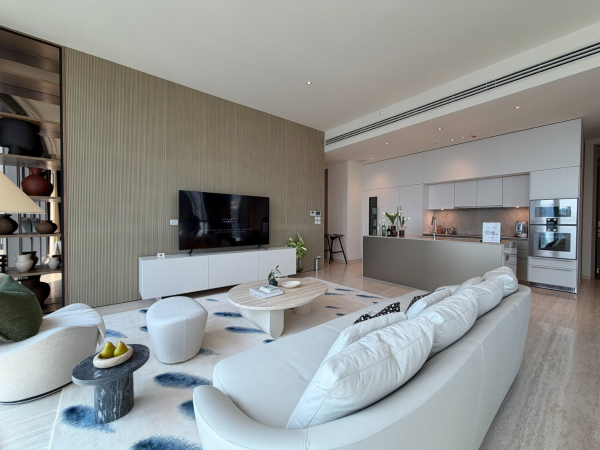 รูป Scope Langsuan: Fully Furnished 2 Bedroom 2 Bathroom Special Offer 99 MB. - รูปที่ 2/15