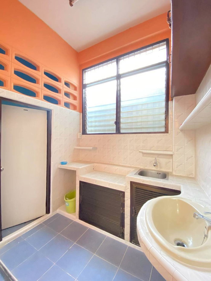 รูป 302AGPP ขาย] ทาวน์เฮ้าส์ "เจริญนคร 14"พื้นที่ที่มากกว่า  - รูปที่ 10/10