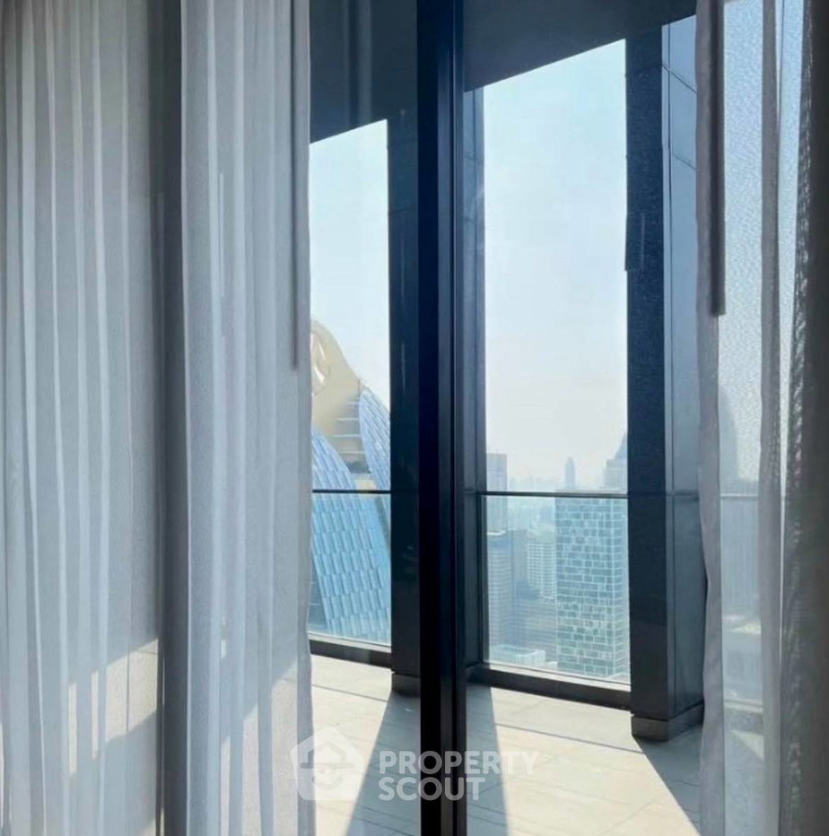 picture 3-BR Condo at Noble Ploenchit near BTS Phloen Chit (ID 2800732) - 11/13