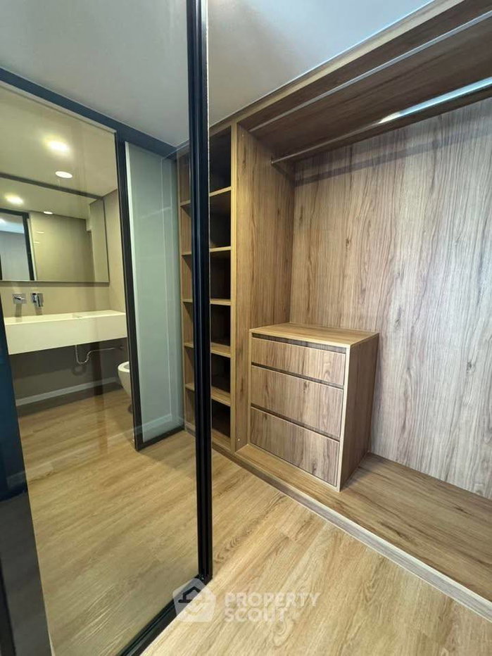 picture 2-BR Condo at Landmark @MRTA Station in Bang Kapi (ID 2073891) - 10/15