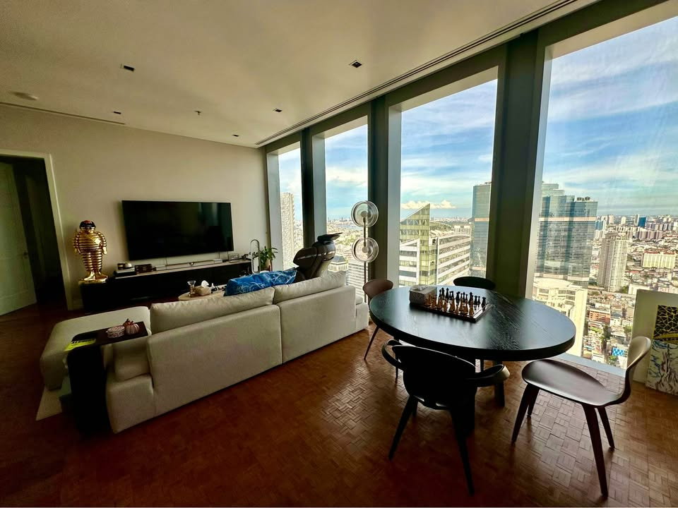 รูป คอนโด The Ritz Carlton Bangkok Residences 2 ห้องนอน ให้เช่า วิวแม่น้ำแบบไม่บล็อก ชั้นสูง - รูปที่ 3/13