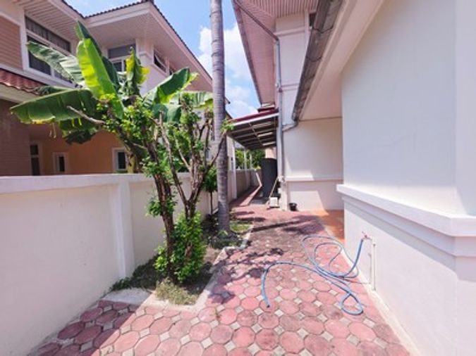 4-bed house for sale, 235 sqm, 60.6 sq wah, My Home Prachachuen