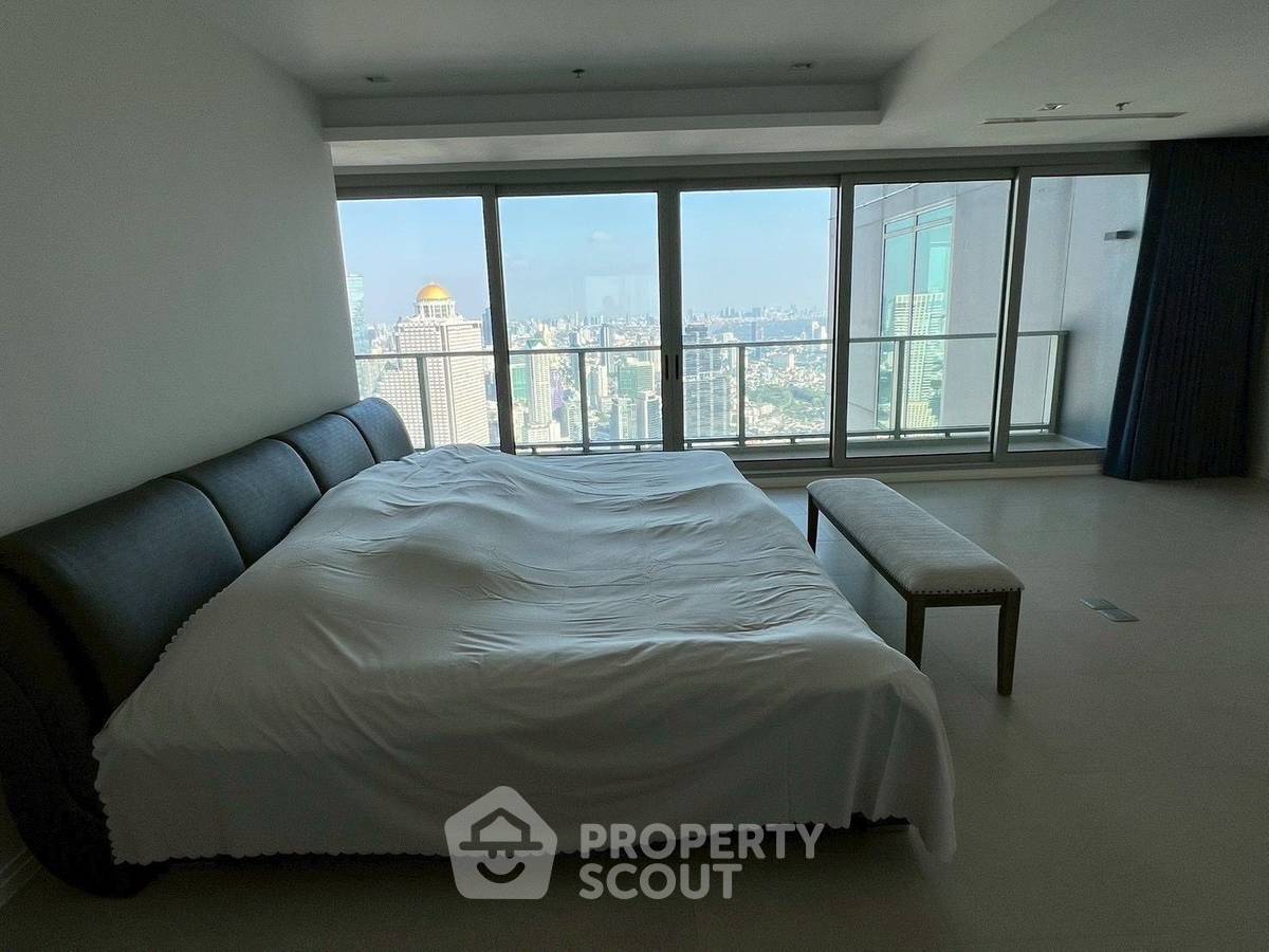 รูป คอนโด 3-ห้องนอน ที่ เดอะ ริเวอร์ คอนโดมิเนียม ใกล้ BTS สะพานตากสิน (ID 2796642) - รูปที่ 2/24