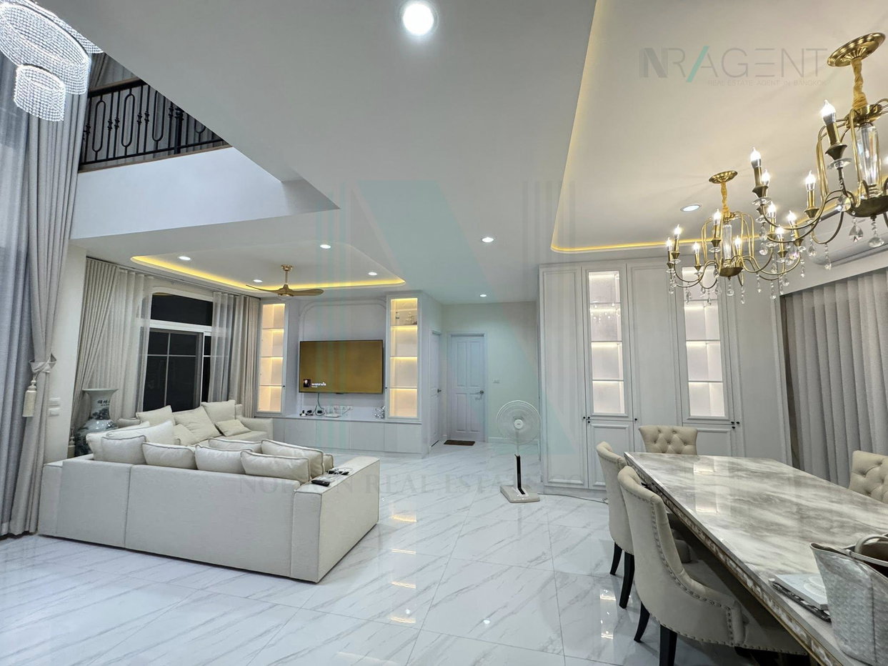 รูป 📌 ให้เช่าบ้านเดี่ยว 2 ชั้น แกรนดิโอ บางนา กม.5 5 ห้องนอน 5 ห้องน้ำ - รูปที่ 2/8