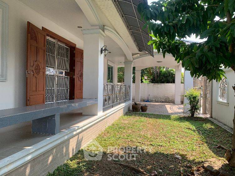 picture 5-BR House near MRT Bang Rak Noi Tha It (ID 2764856) - 11/12