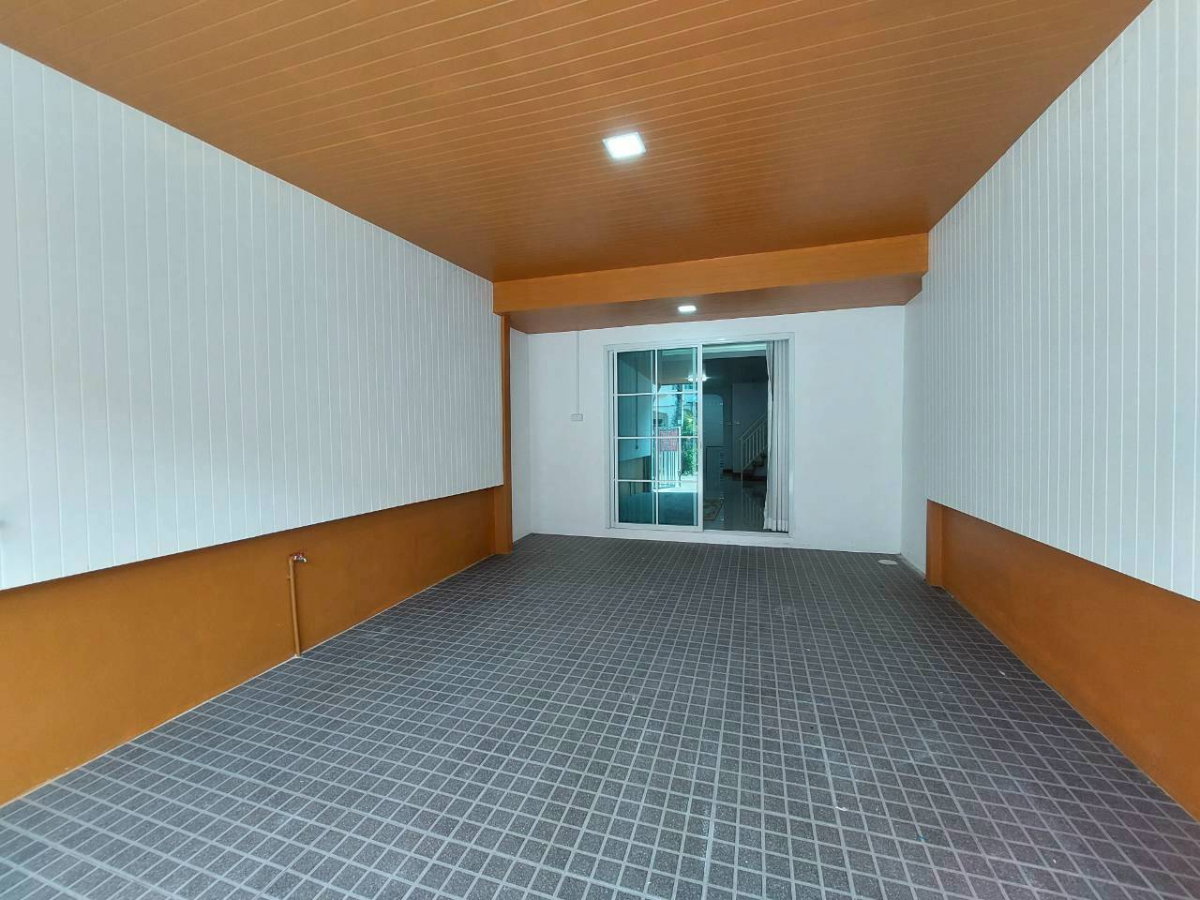 รูป กรุงทอง สายไหม 33 เริ่มต้นชีวิตครอบครัว กับบ้านหลังแรก บ้านรีโนเวทใหม่  - รูปที่ 2/10