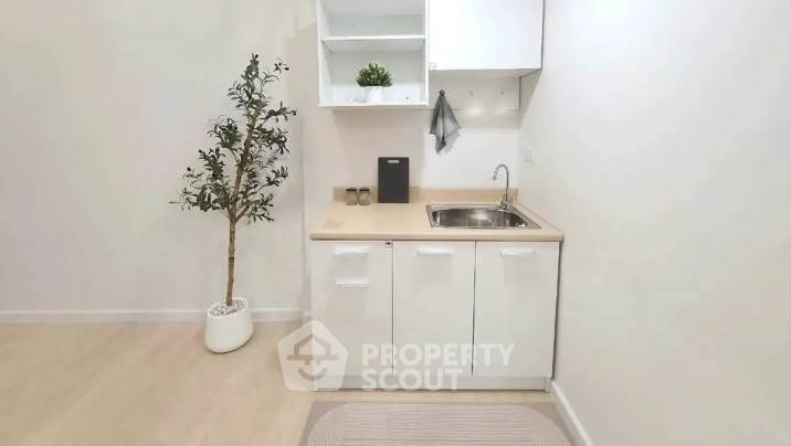 รูป คอนโด 2-ห้องนอน ที่ อีสท์ วูด พาร์ค คอนโดมิเนียม ใน สวนหลวง (ID 2792434) - รูปที่ 2/6