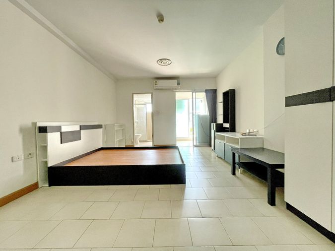 1031CRH, Studio condo for sale at City Resort Ratchada-Huaikwang