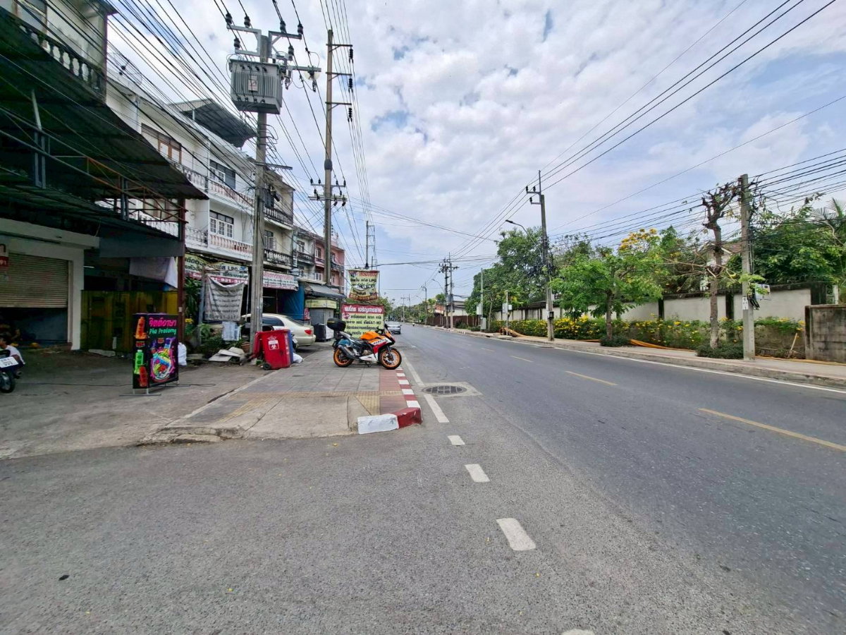 รูป ขายที่ดินถมแล้ว พร้อมสิ่งปลูกสร้าง พื้นที่เยอะ ซอยสุขสวัสดิ์ 70 ใกล้รถไฟฟ้า สถานีครุใน (N.2026) - รูปที่ 10/10