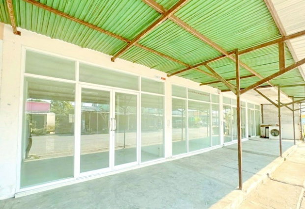 รูป Mega Home สุวินทวงศ์ 800ม.ใกล้โลตัสมีนบุรี 900 ม. 54ตร.ว. 216ตร.ม. โกดังให้เช่า 1 นอน 1 น้ำ .ทำเลติดถนนใหญ่ - รูปที่ 4/8